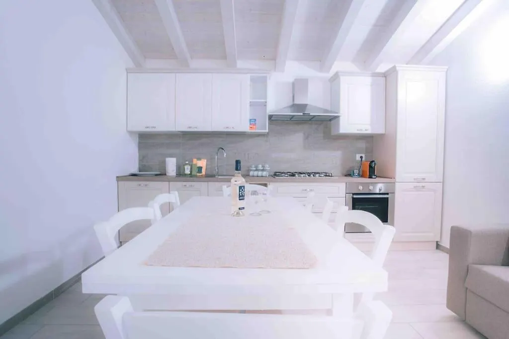 Seaside Villa 2Br-1Ba. 7 Min Walk To The Beach La Caletta