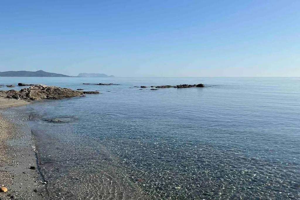 Seaside Villa 2Br-1Ba. 7 Min Walk To The Beach La Caletta