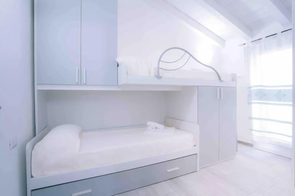 Seaside Villa 2Br-1Ba. 7 Min Walk To The Beach La Caletta Italy